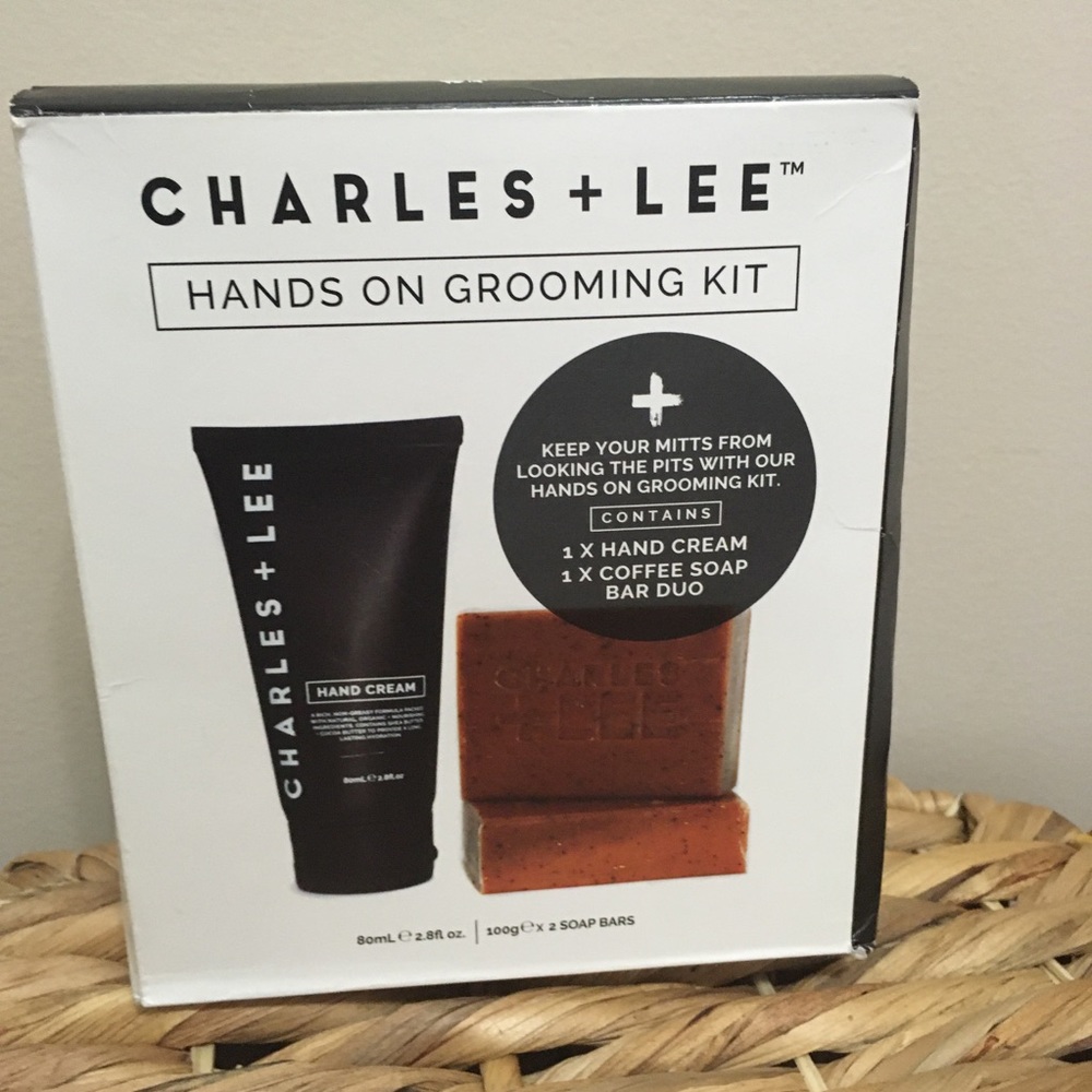 🆕 Charles + Lee Hands-on Grooming Kit! 💥 - Picture 2 of 6